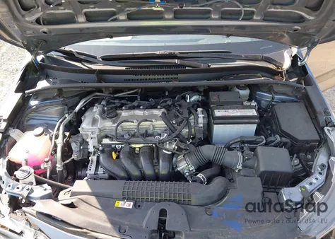 2022 Toyota Corolla Le z USA, uszkodzony, nr VIN JTDEPMAE2NJ221443